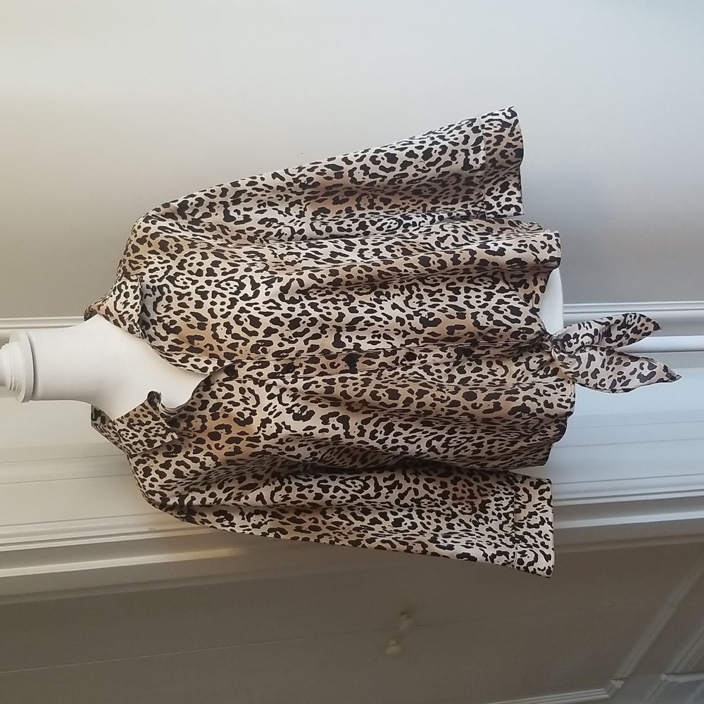 CHICO'S Leopard Blouse with Waist Tie  Chico's Size 3 (like 14-16)